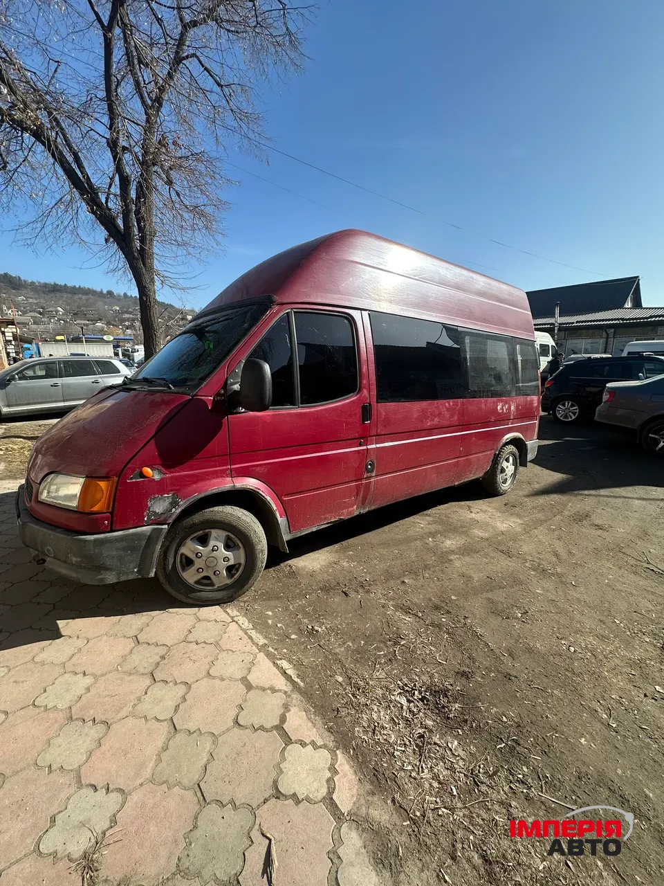 Ford Transit - фото 1
