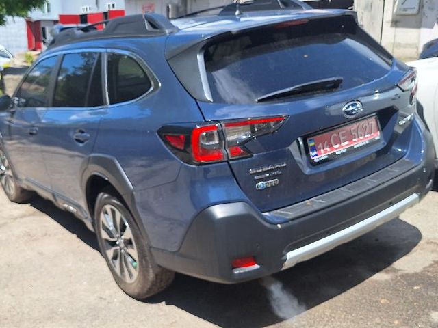 Subaru Outback - фото 4