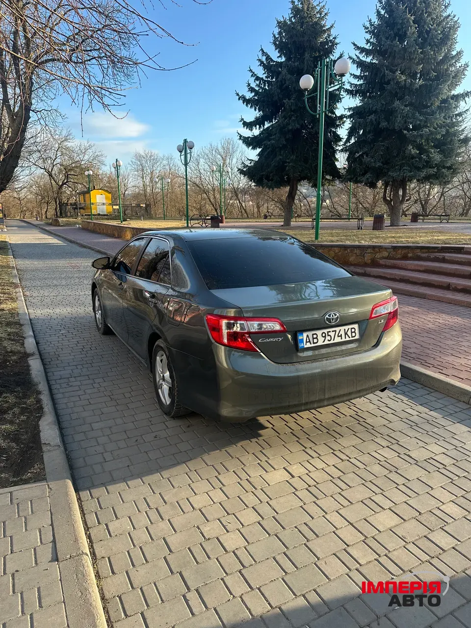 Toyota Camry - фото 5