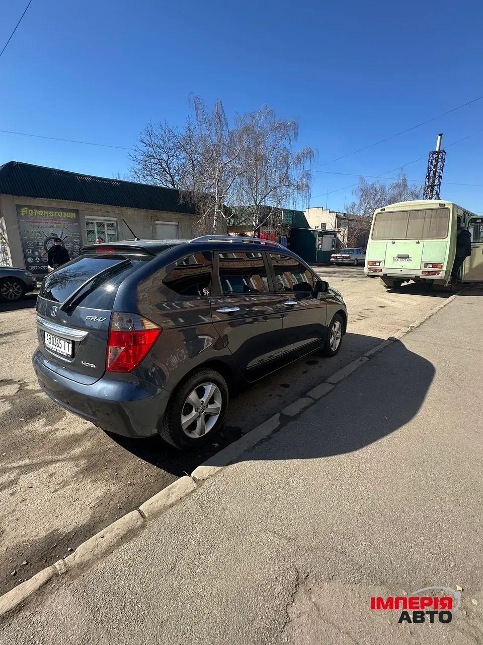 Honda FR-V - фото 4