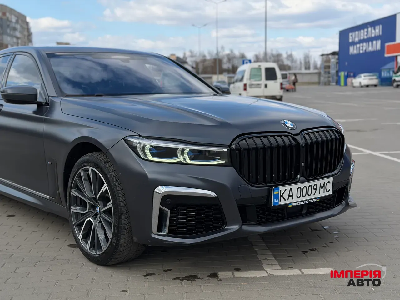 BMW 7 серії - фото 9