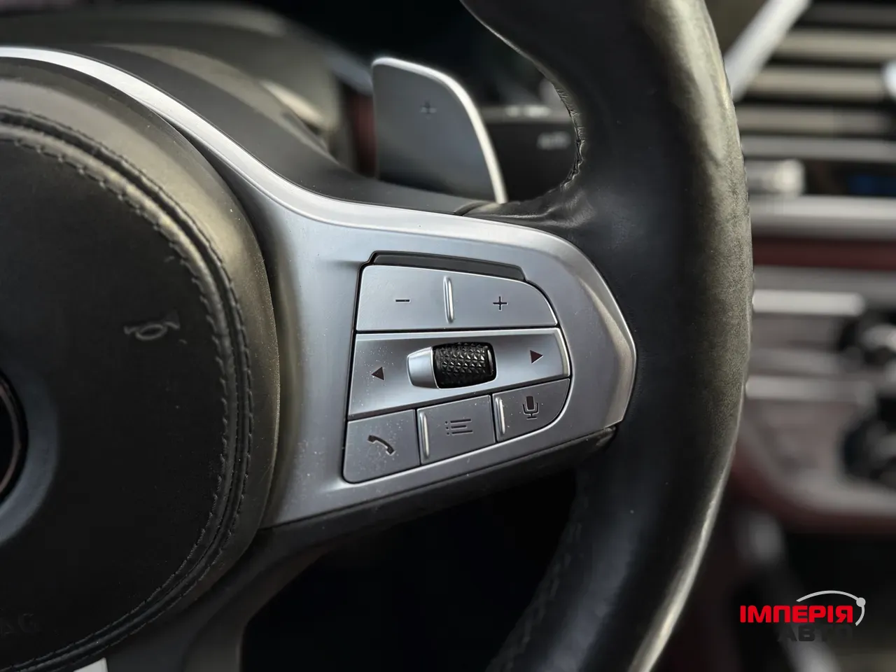 BMW 7 серії - фото 37