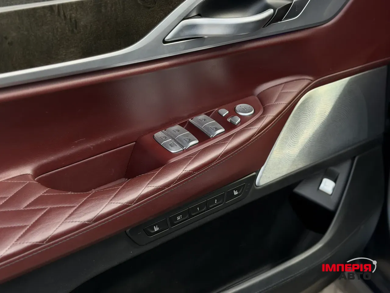 BMW 7 серії - фото 26