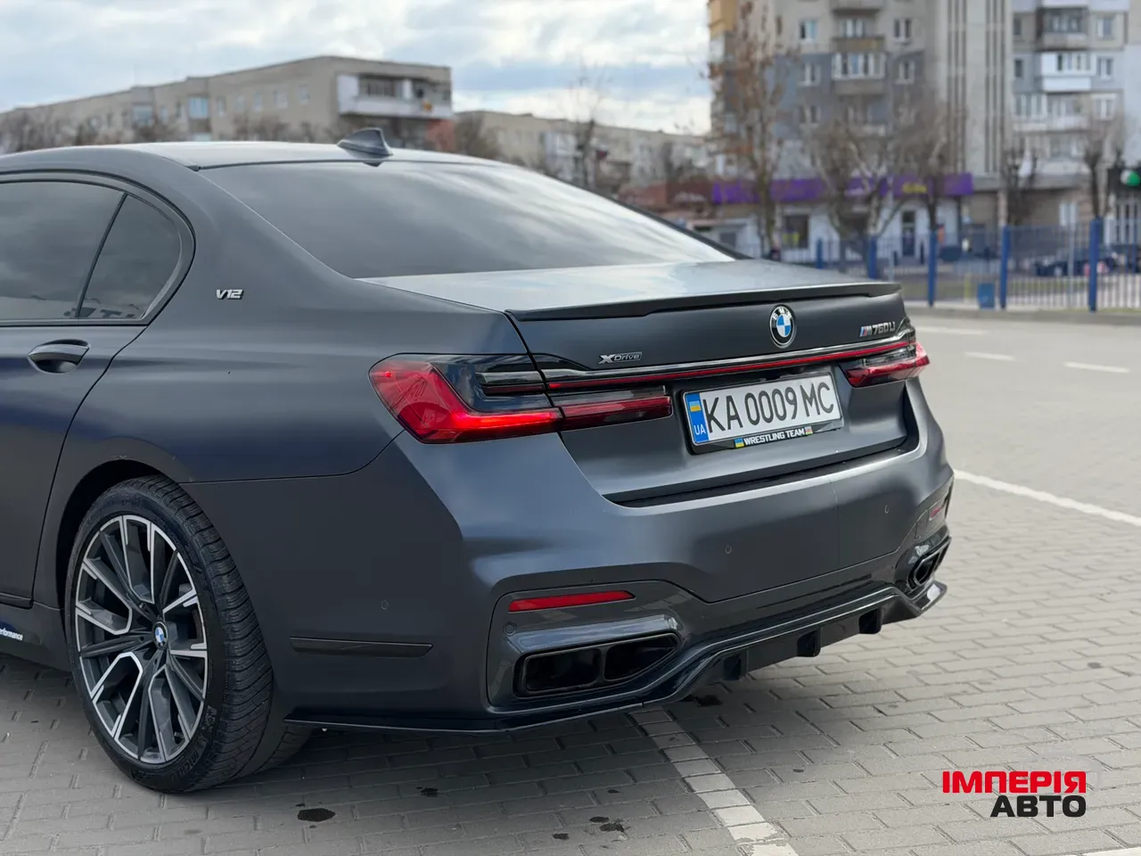 BMW 7 серії - фото 14