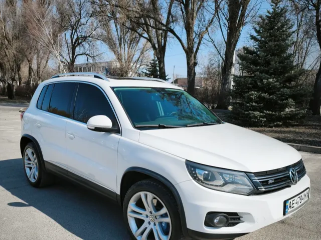 Volkswagen Tiguan - фото 3