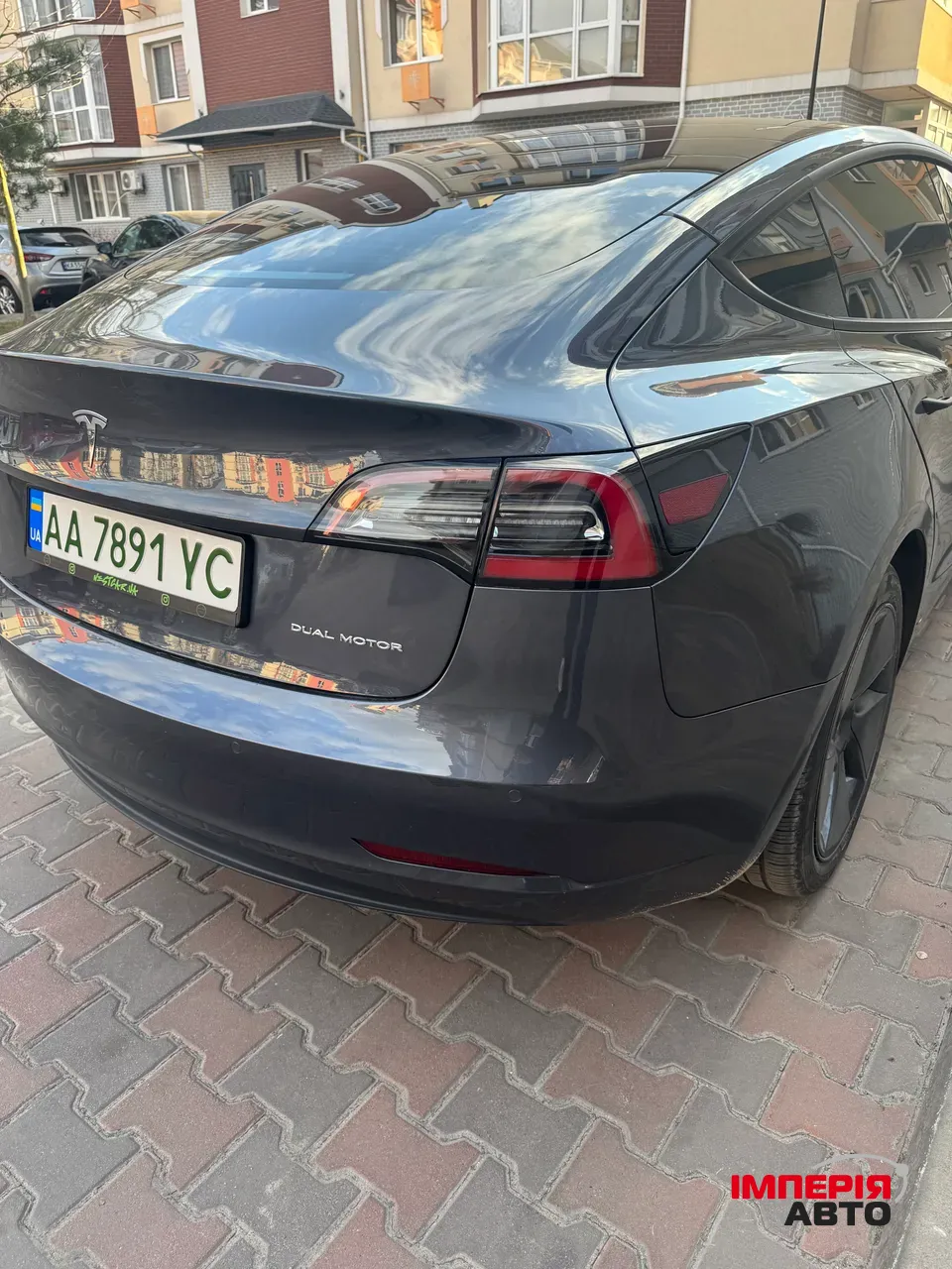 Tesla Model 3 - фото 6