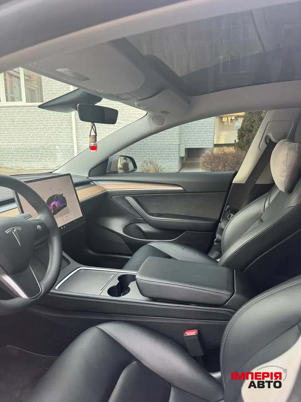 Tesla Model 3 - фото 15