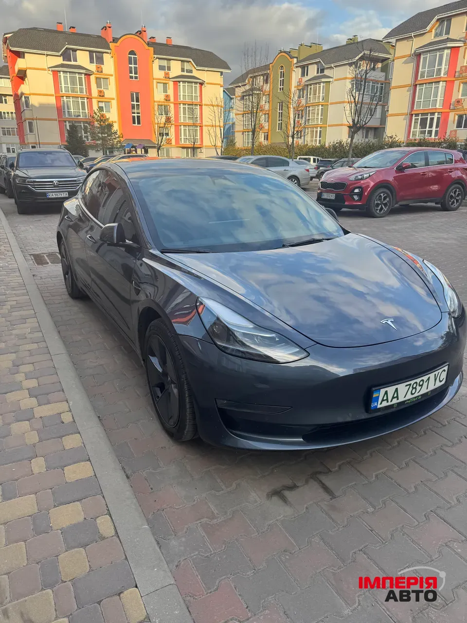 Tesla Model 3 - фото 3