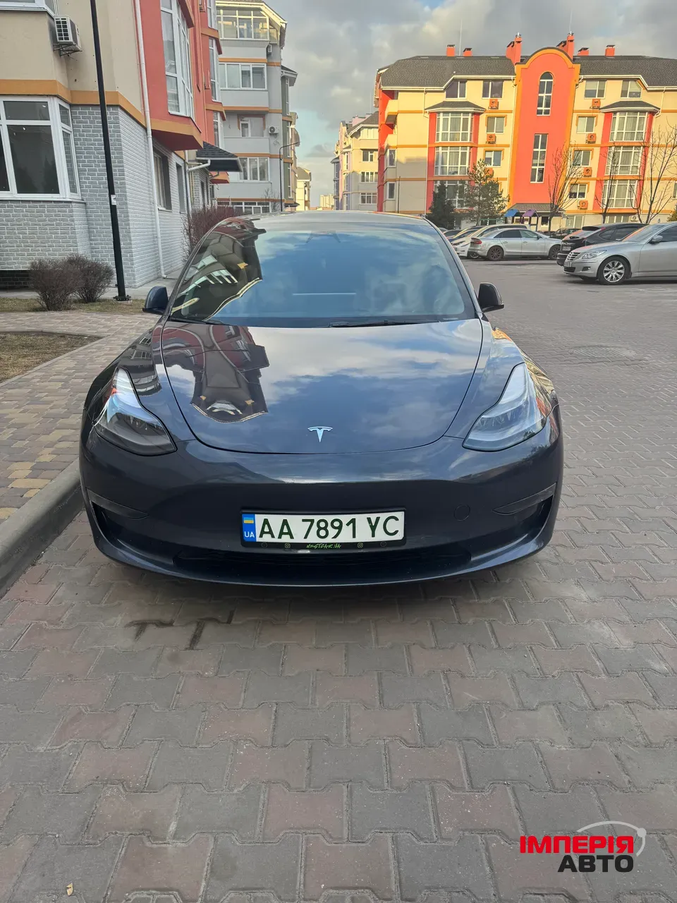 Tesla Model 3 - фото 2