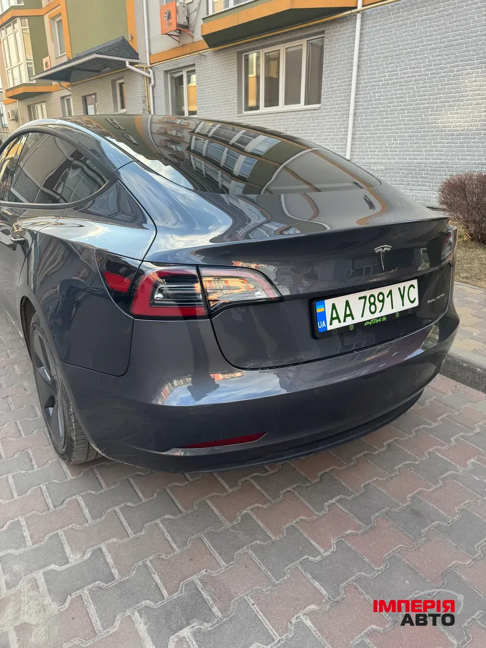 Tesla Model 3 - фото 7