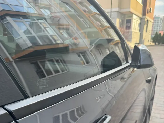 Tesla Model 3 - фото 5