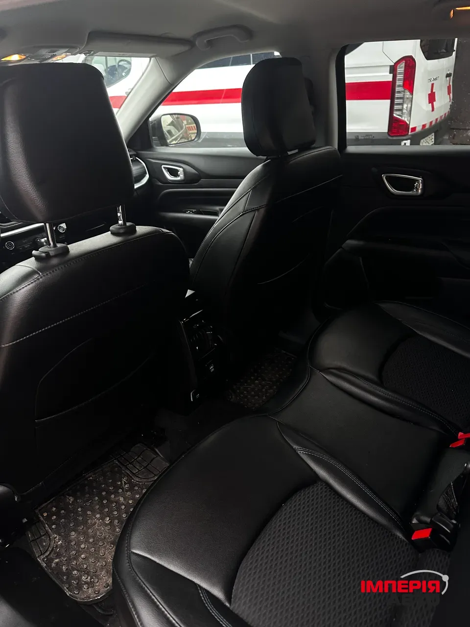 Jeep Compass - фото 3