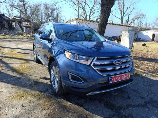 Ford Edge - фото 1