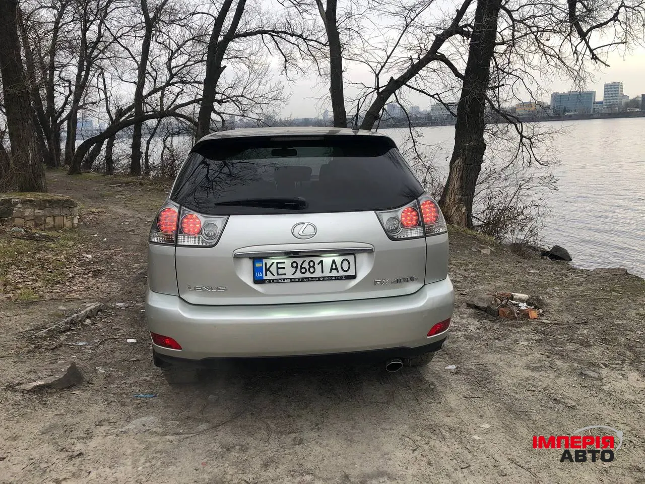 Lexus RX - фото 22