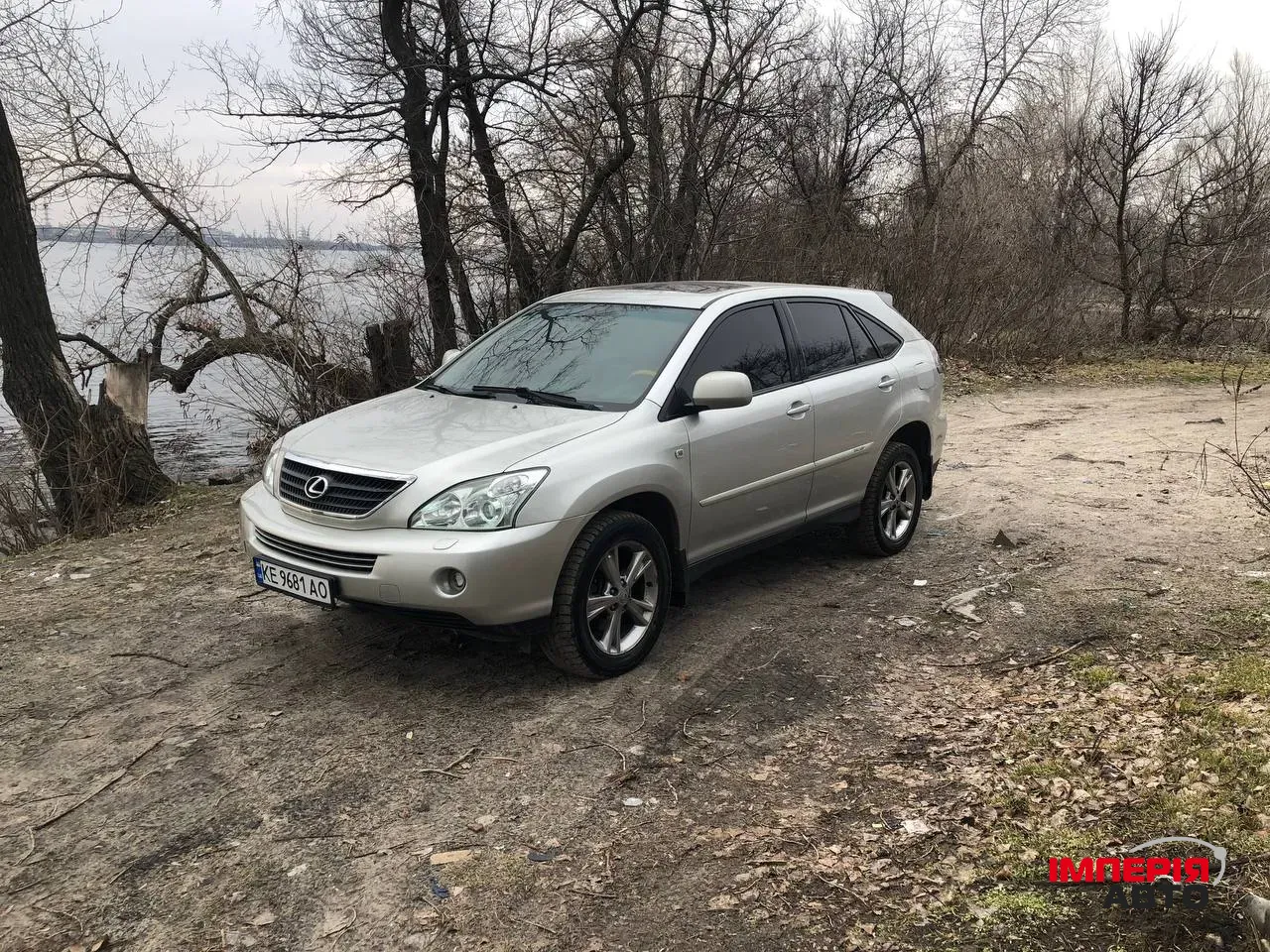 Lexus RX - фото 2