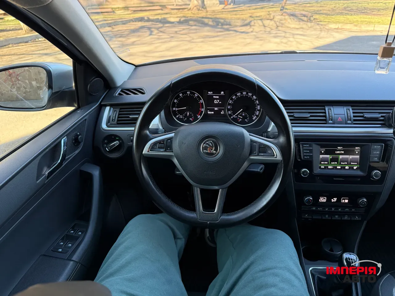 Skoda Rapid - фото 21