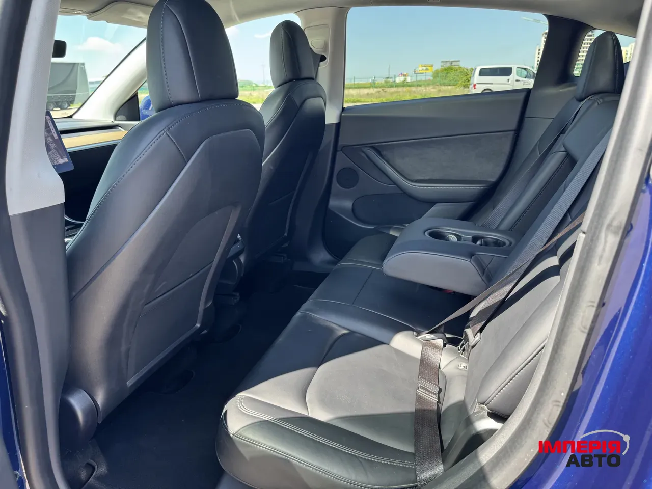 Tesla Model Y - фото 21