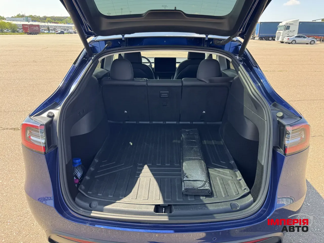 Tesla Model Y - фото 23