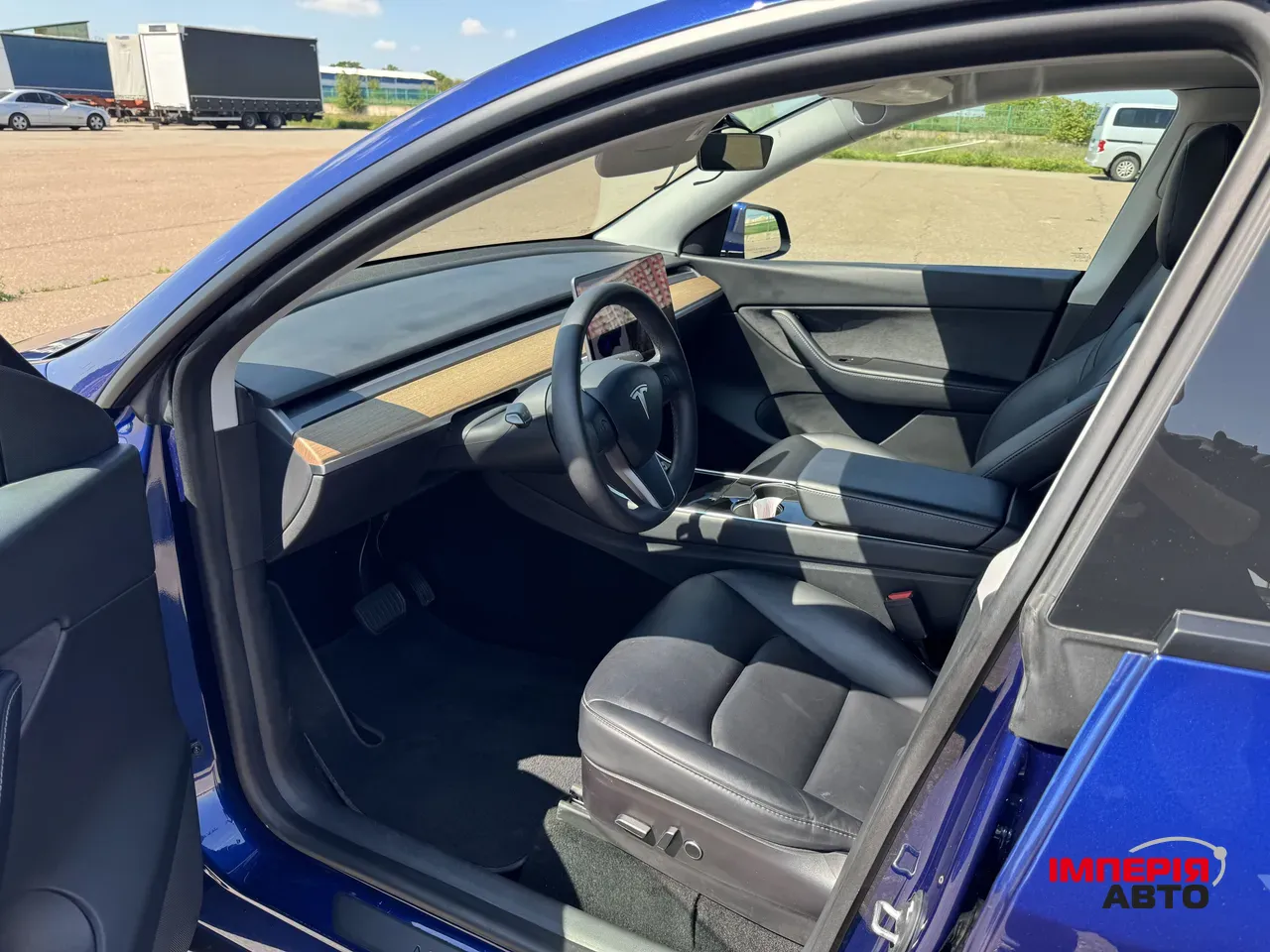 Tesla Model Y - фото 18