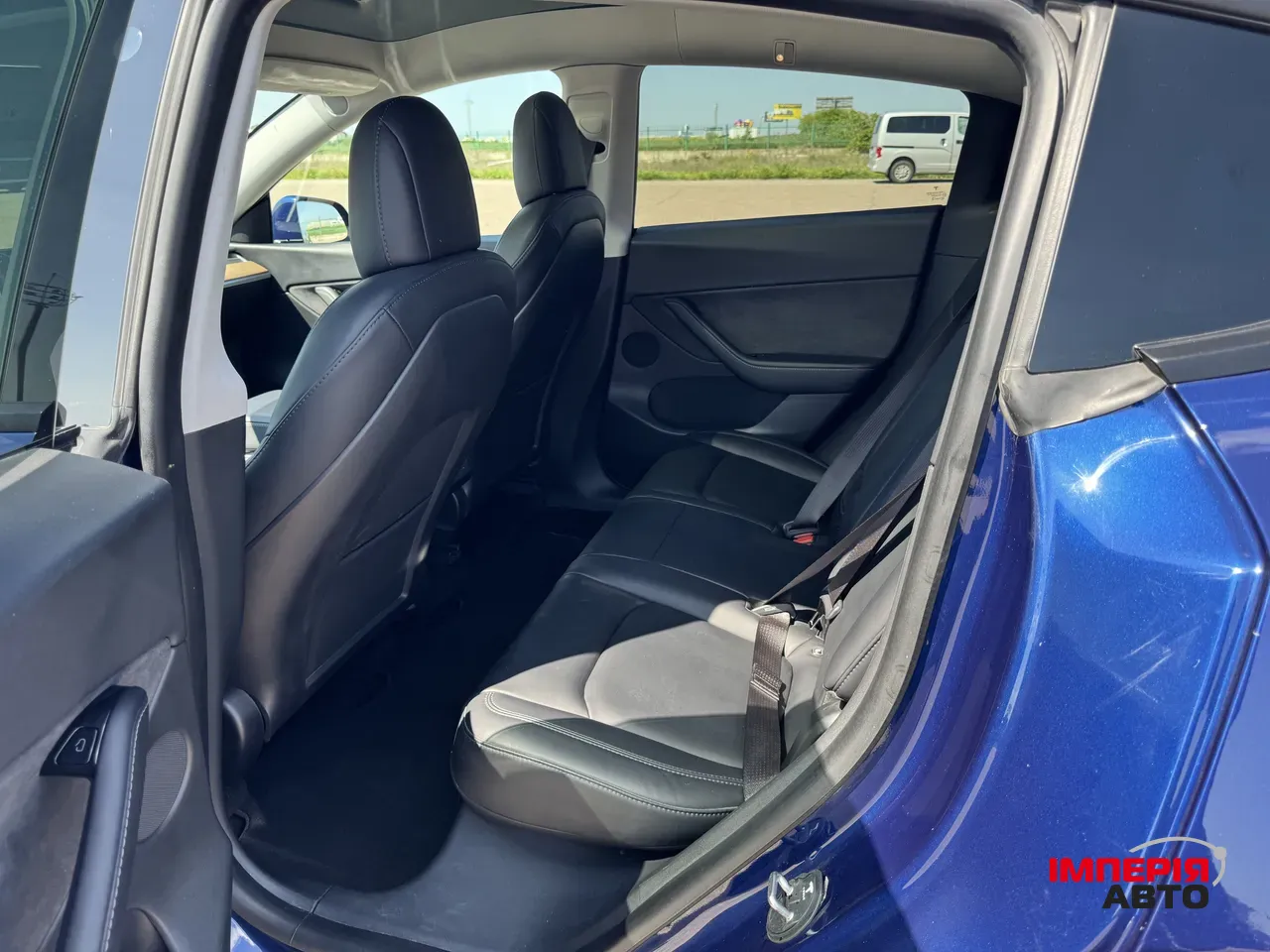 Tesla Model Y - фото 19