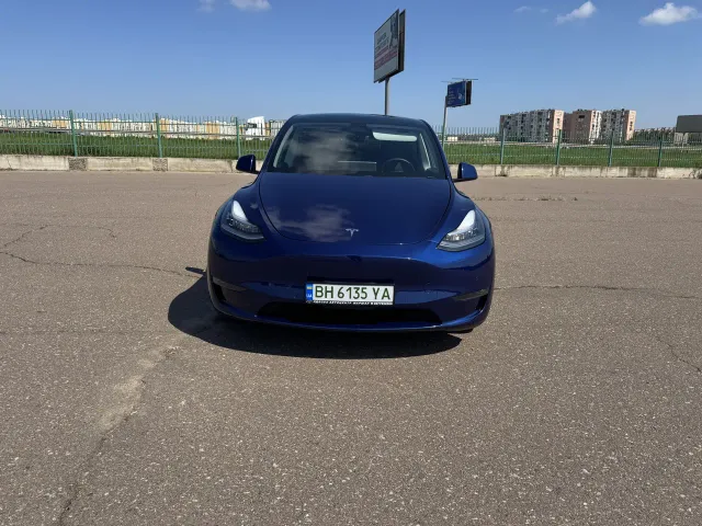 Tesla Model Y - фото 3