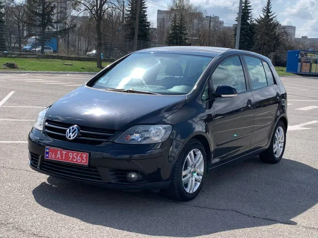 Volkswagen Golf Plus - фото 3