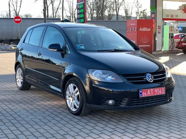 Volkswagen Golf Plus - фото 3