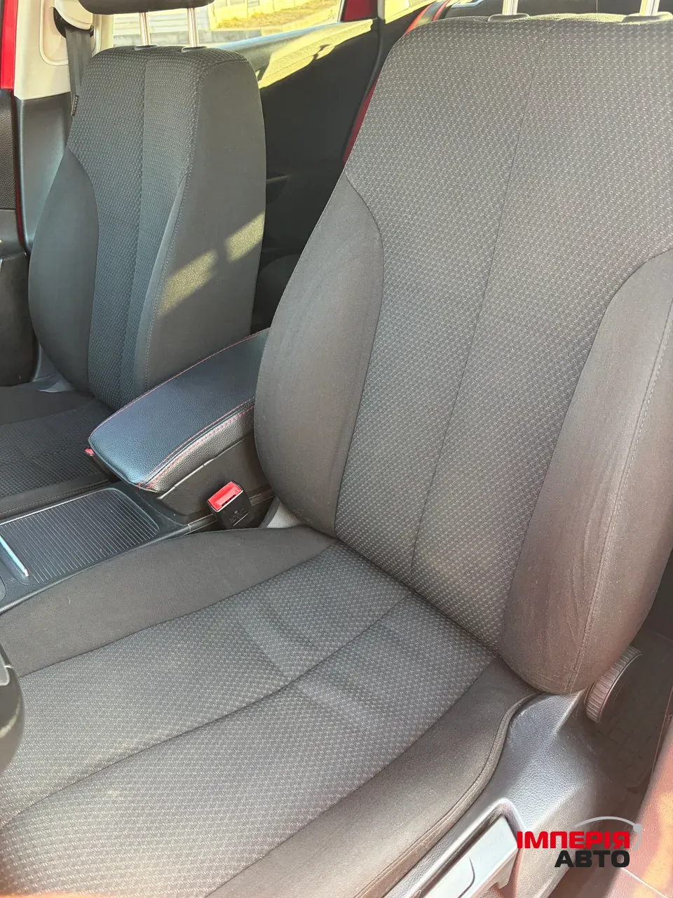 Volkswagen Passat - фото 18