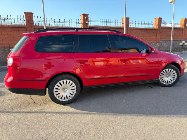 Volkswagen Passat - фото 3
