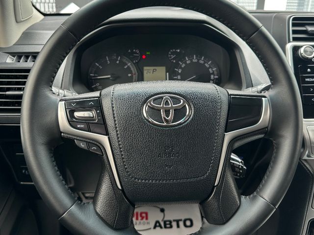 Toyota Land Cruiser Prado - фото 4