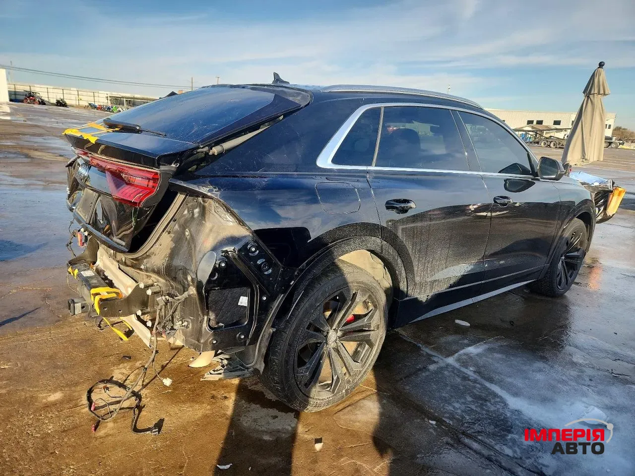 Audi Q8 - фото 6