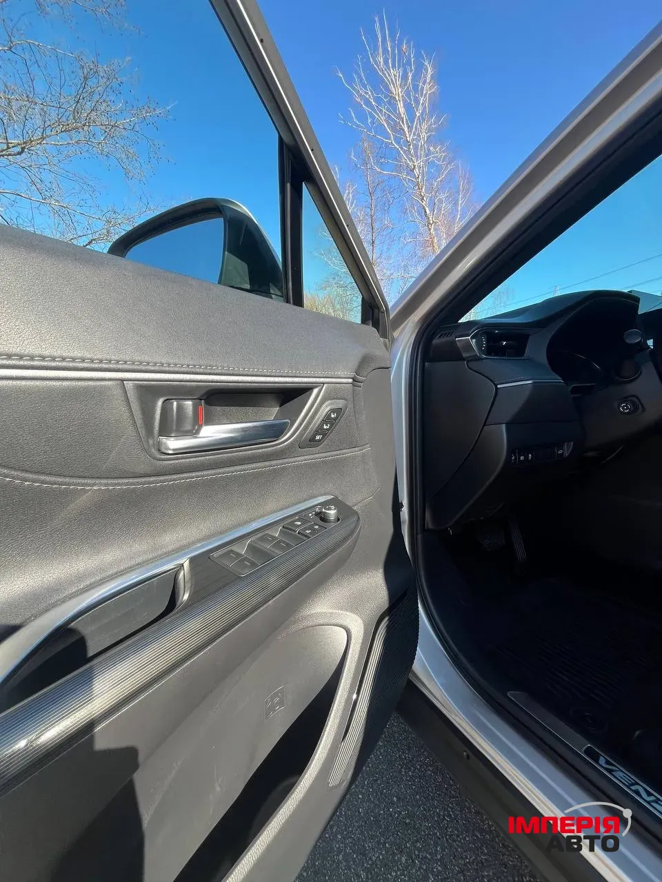 Toyota Venza - фото 27