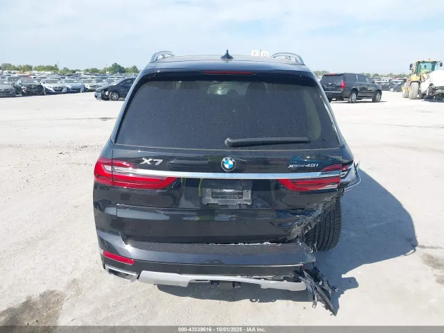 BMW X7 - фото 5