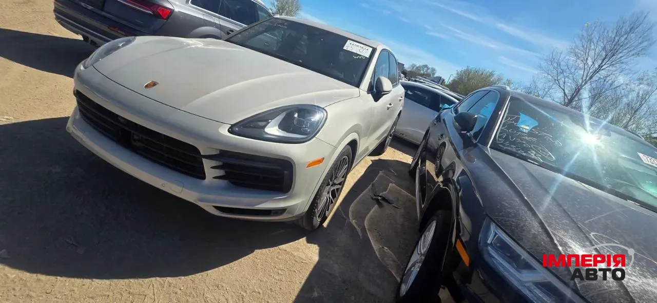 Porsche Cayenne - фото 26