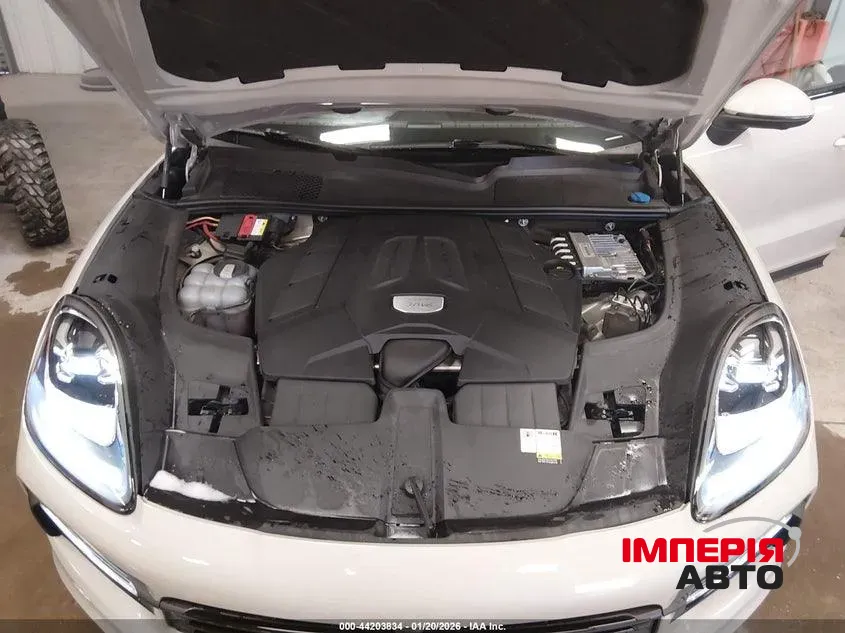 Porsche Cayenne - фото 12