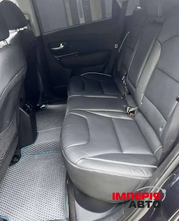 Kia Niro - фото 8