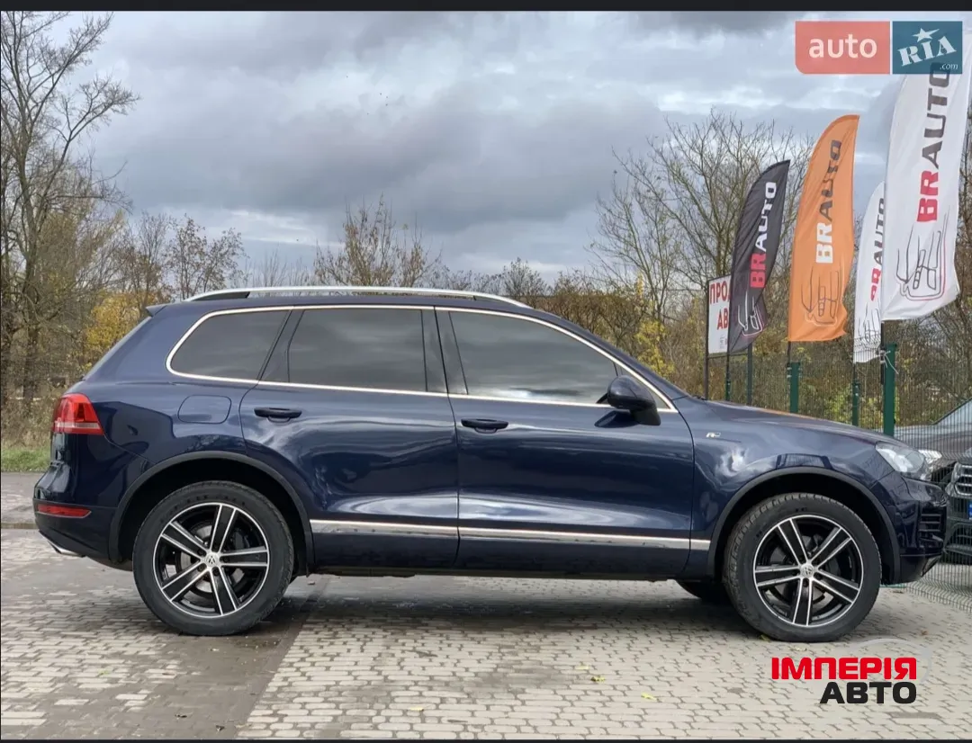 Volkswagen Touareg - фото 9