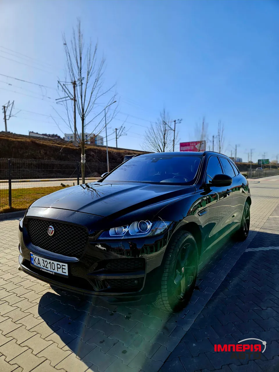 Jaguar F-Pace - фото 3