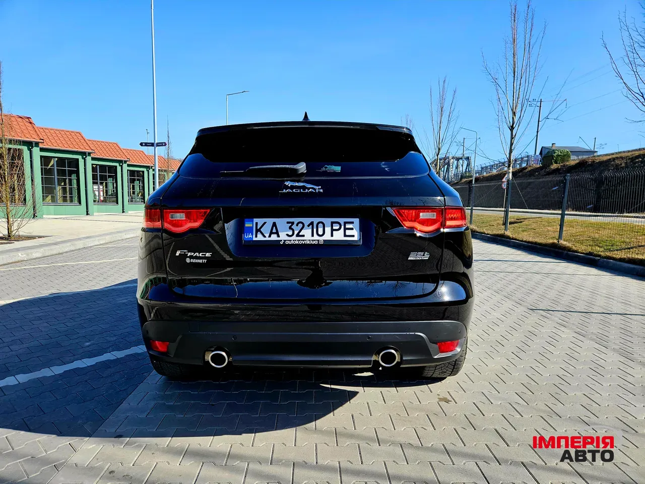Jaguar F-Pace - фото 5
