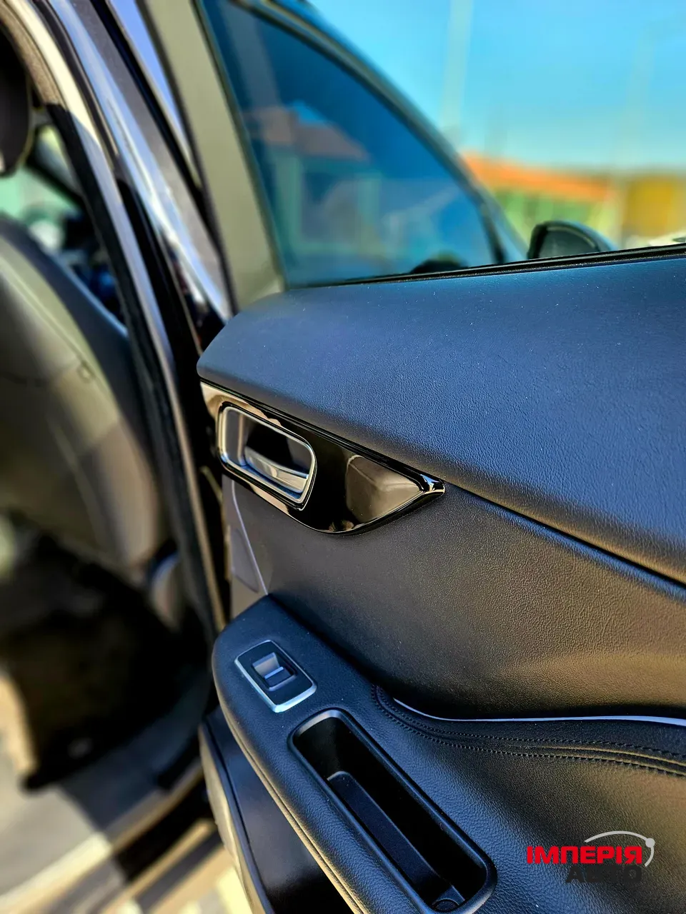 Jaguar F-Pace - фото 25