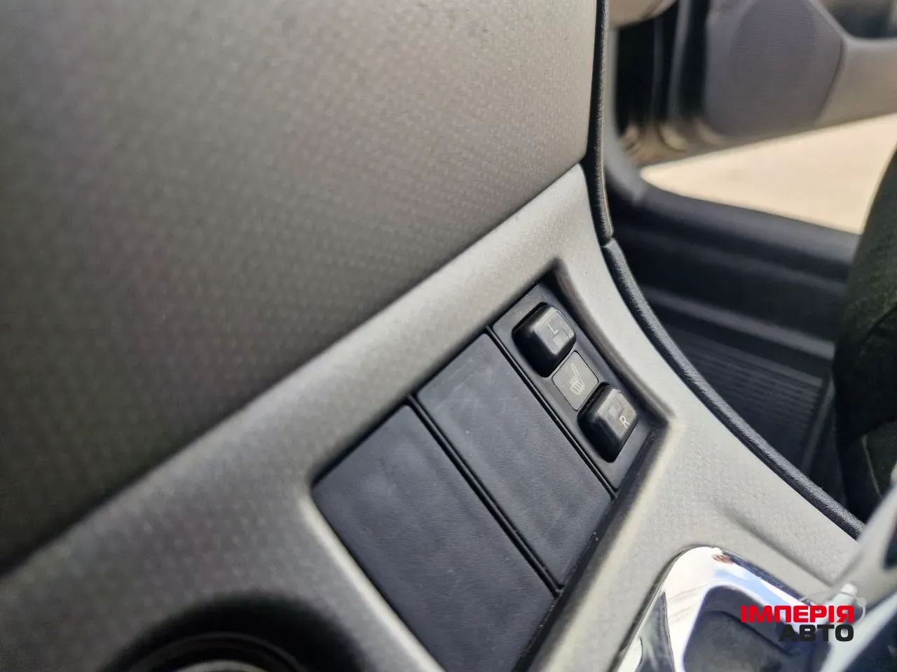 Toyota Corolla - фото 14
