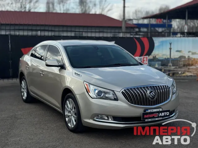 Buick LaCrosse - фото 3