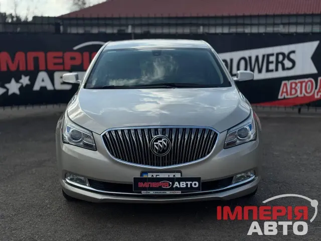 Buick LaCrosse - фото 2