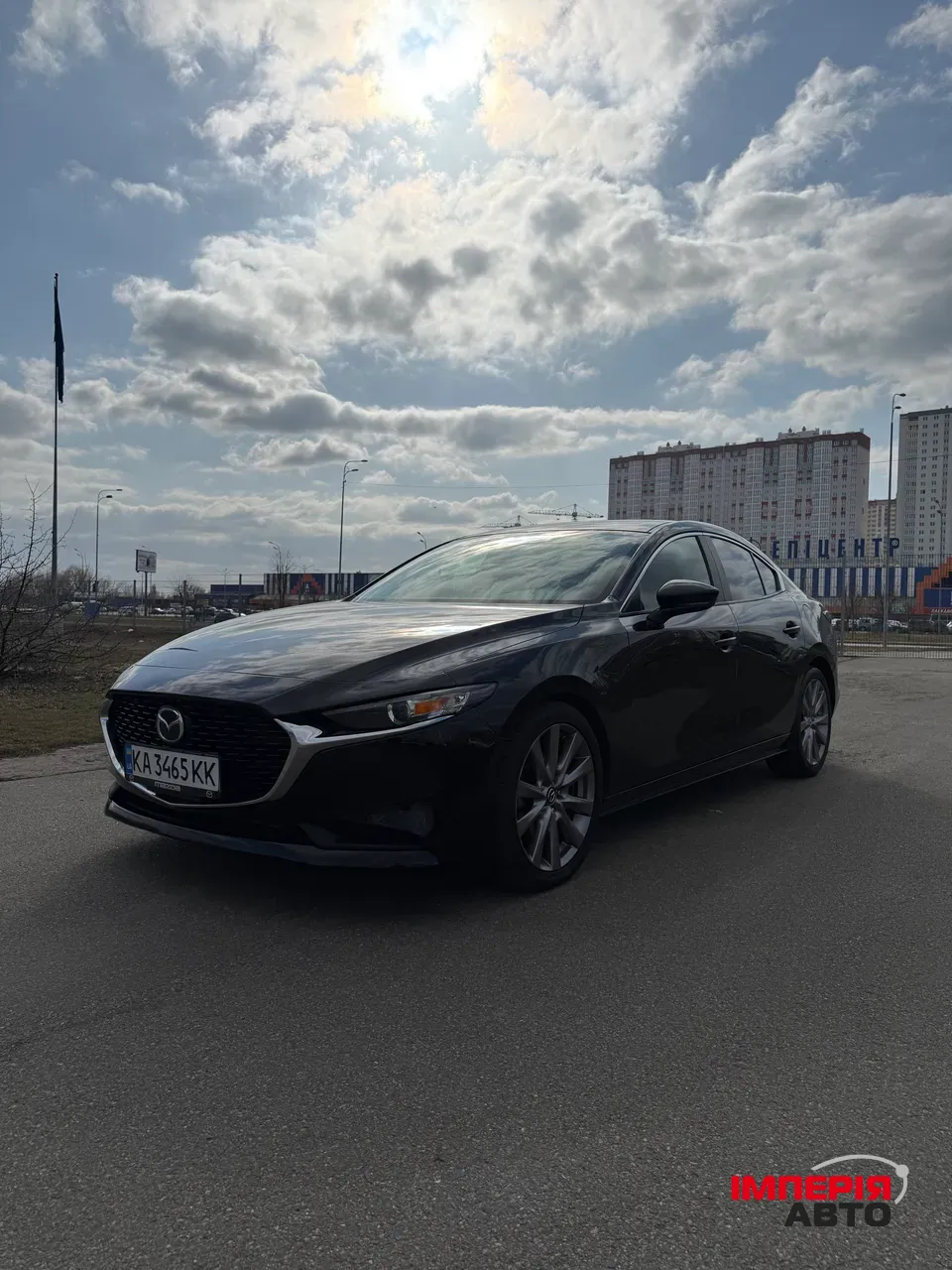 Mazda 3 - фото 7
