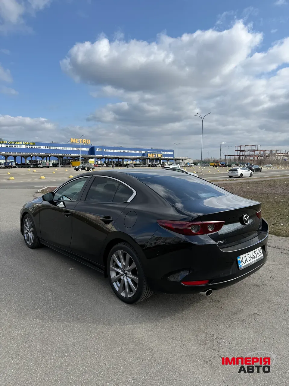 Mazda 3 - фото 5
