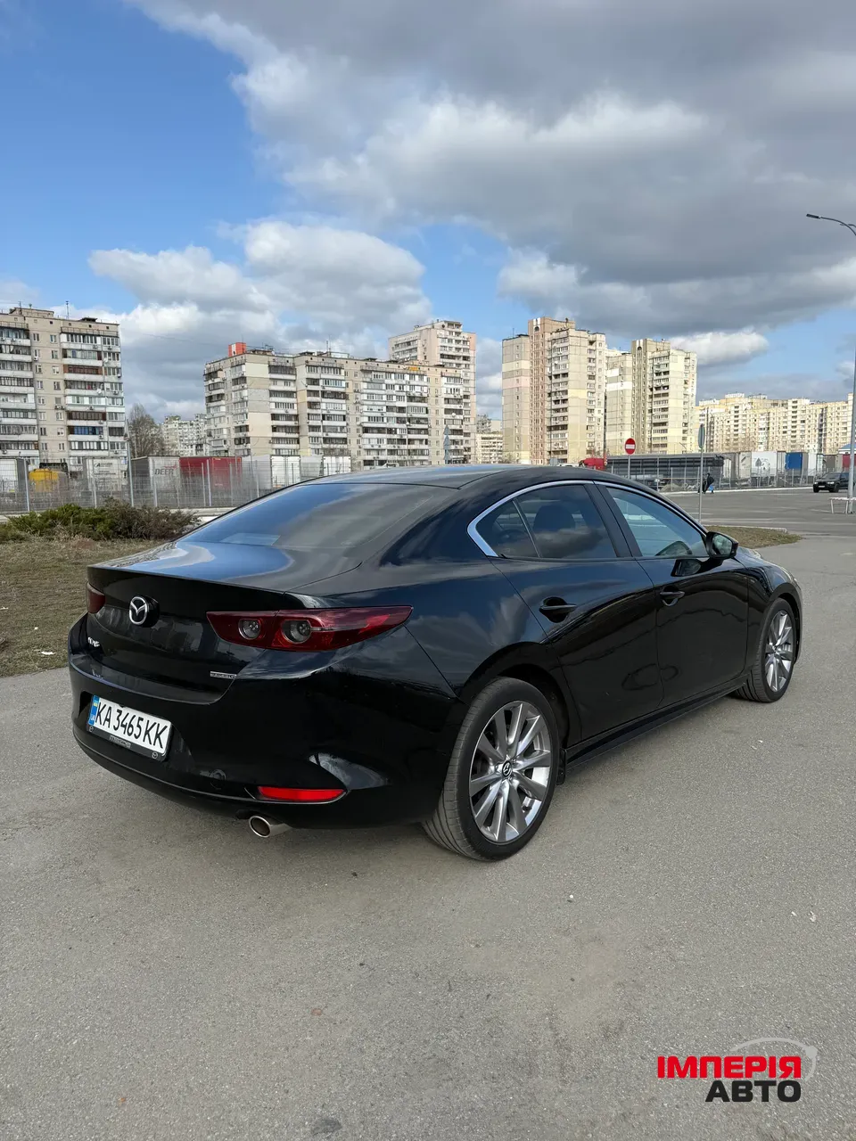 Mazda 3 - фото 3