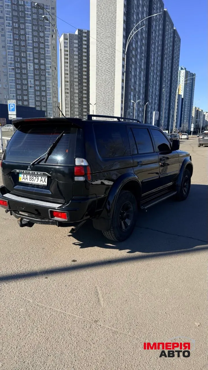 Mitsubishi Pajero Sport - фото 2