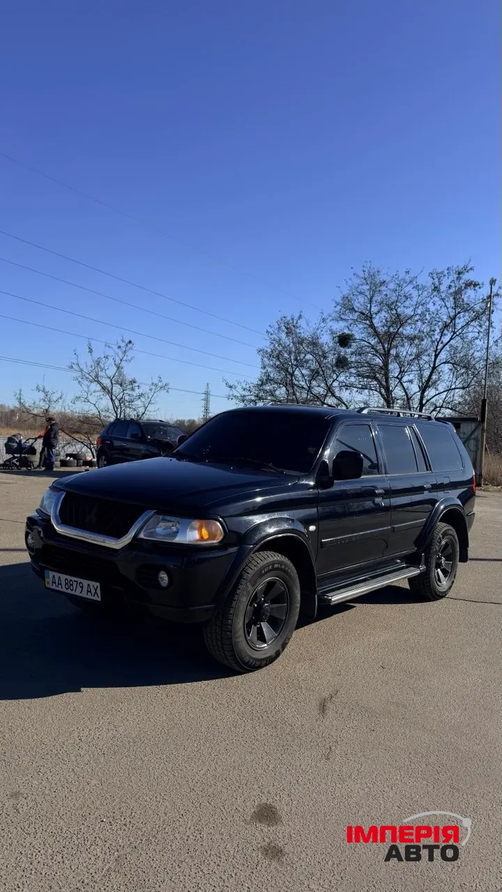 Mitsubishi Pajero Sport - фото 1