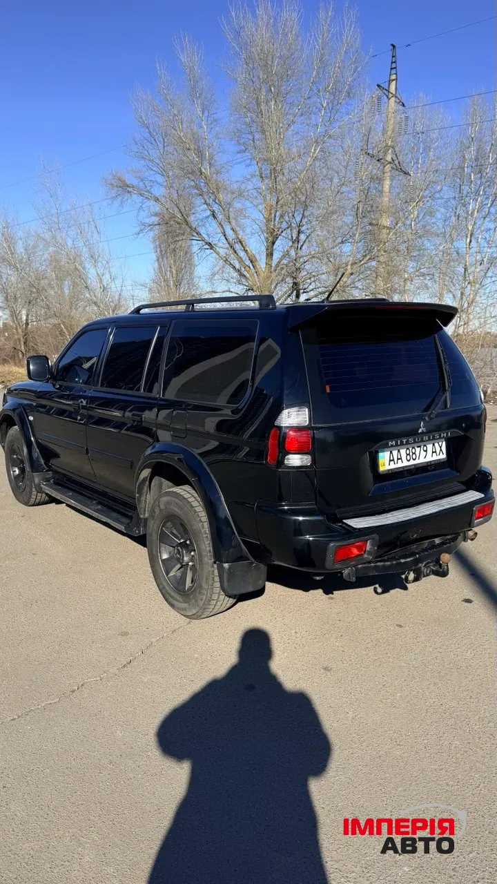 Mitsubishi Pajero Sport - фото 3