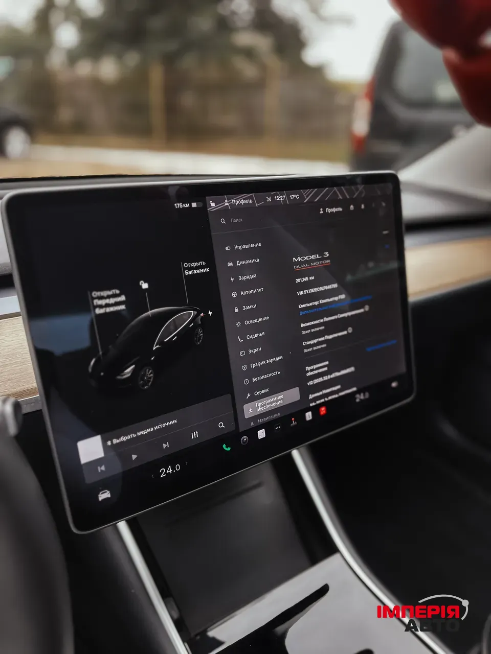 Tesla Model 3 - фото 12